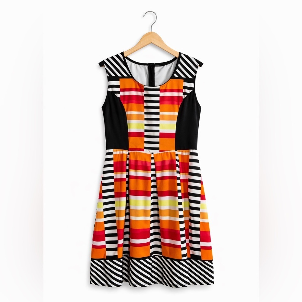 NY Collection Size Medium Orange/Black Patterned Flared Summer Sleeveles Dress
